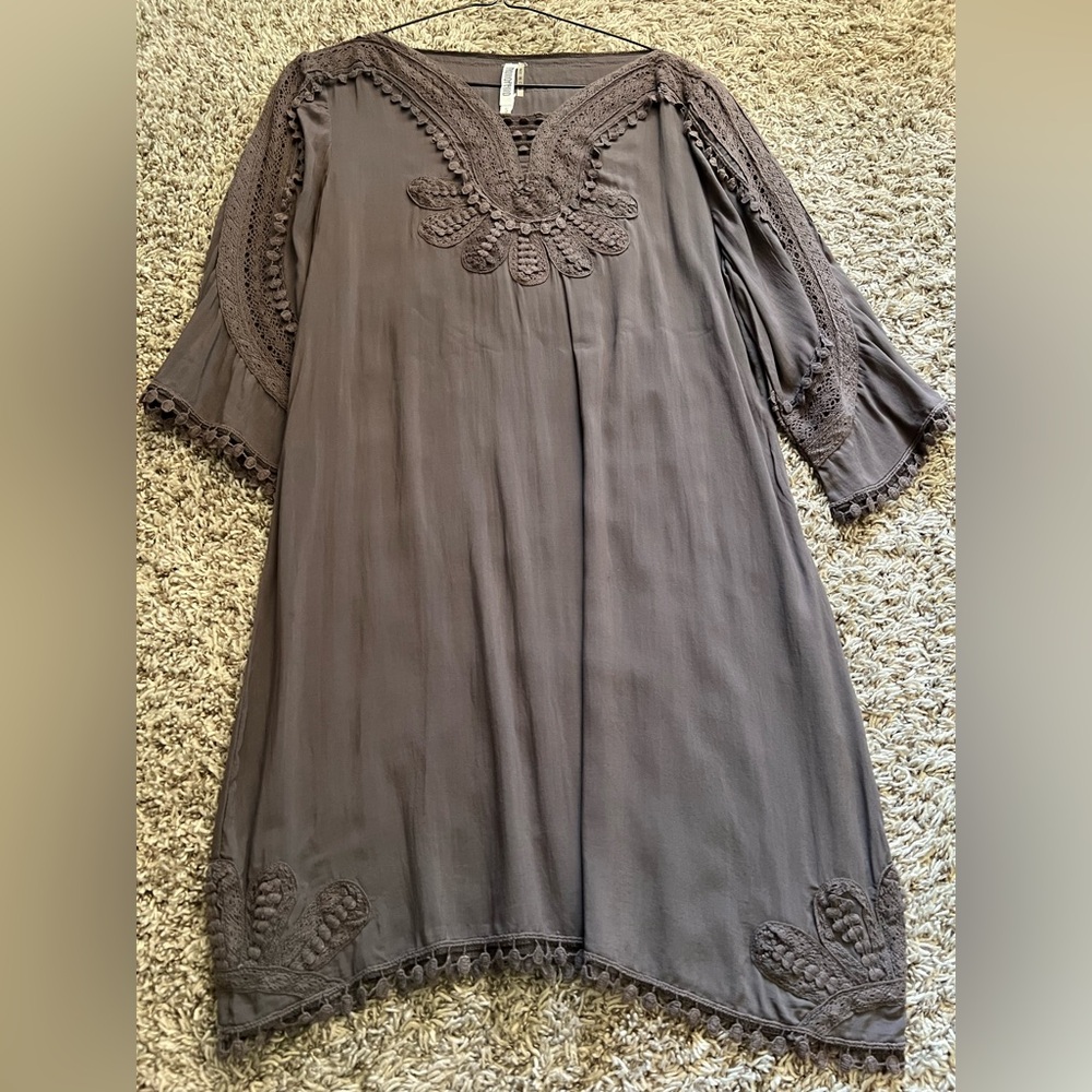 Monoreno brown Tunic Dress with embroidered details